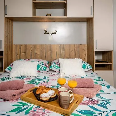 Cozy And Chic Little House With Pool Ivinj - 3 迪斯诺