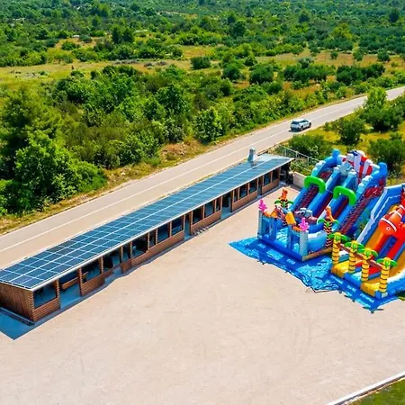 Cozy And Chic Little House With Pool Ivinj - 3 Casa de Férias *