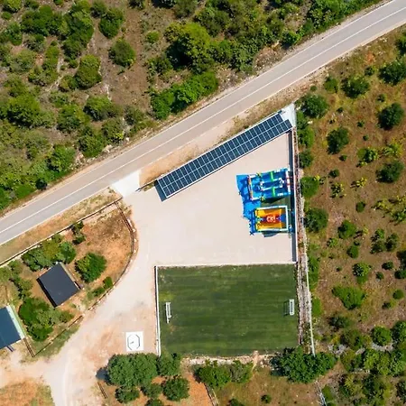 Cozy And Chic Little House With Pool Ivinj - 3 Tisno