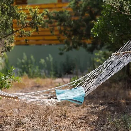 Cozy And Chic Little House With Pool Ivinj - 3 *