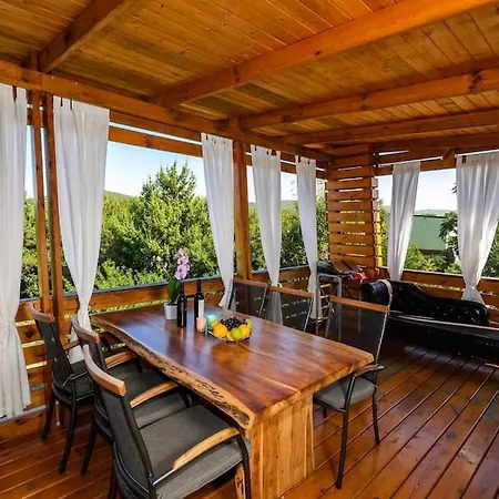 Cozy And Chic Little House With Pool Ivinj - 3 * Tisno