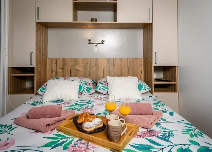 Cozy And Chic Little House With Pool Ivinj - 3 Tisno