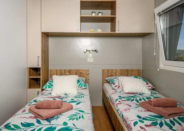 Feriehus Cozy And Chic Little House With Pool Ivinj - 3 *