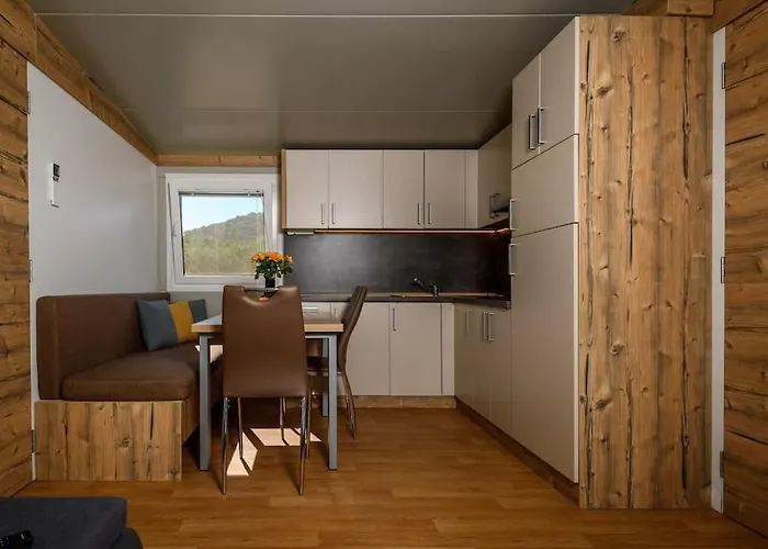 펜션 Cozy And Chic Little House With Pool Ivinj - 3