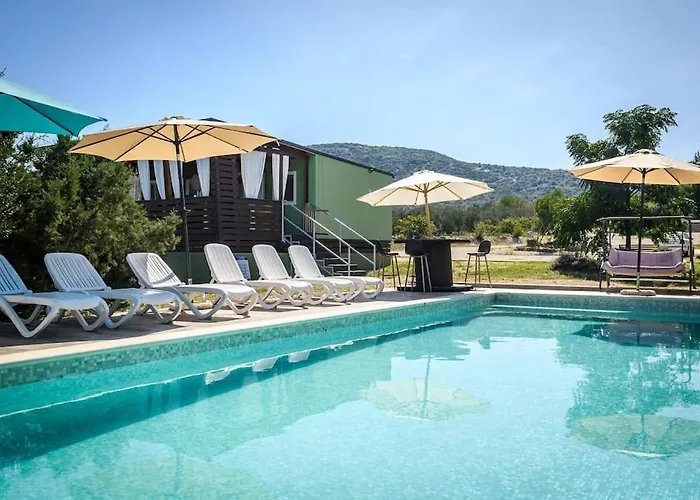 펜션 Cozy And Chic Little House With Pool Ivinj - 3 *