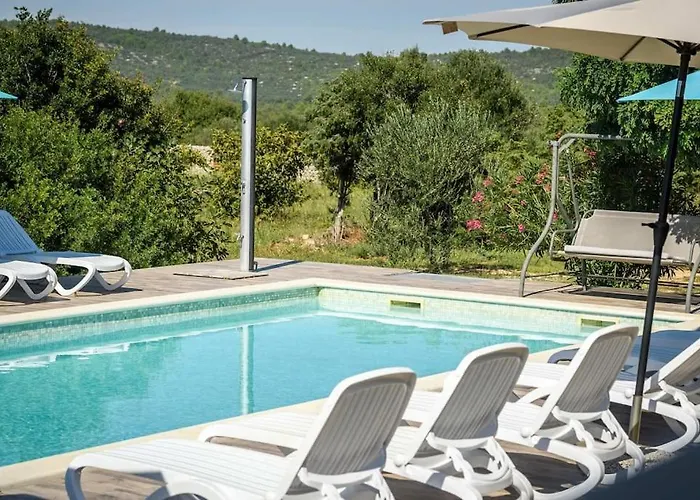 펜션 Cozy And Chic Little House With Pool Ivinj - 3